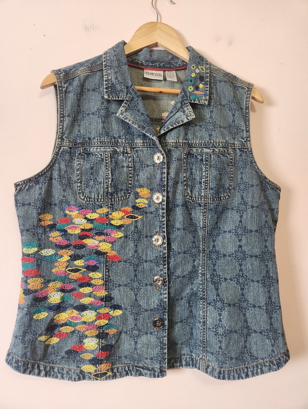 Vintage Chico's Design Art to Wear Rainbow Fish Embroidered Denim Vest EUC